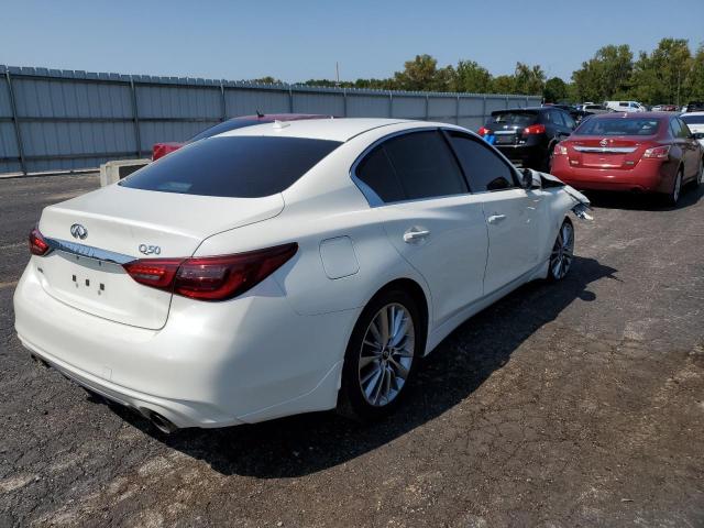 JN1EV7AR9JM430913 - 2018 INFINITI Q50 LUXE WHITE photo 4