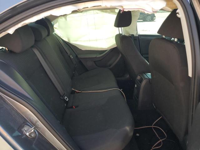 3VW2K7AJ9FM301064 - 2015 VOLKSWAGEN JETTA BASE رمادي صورة 6