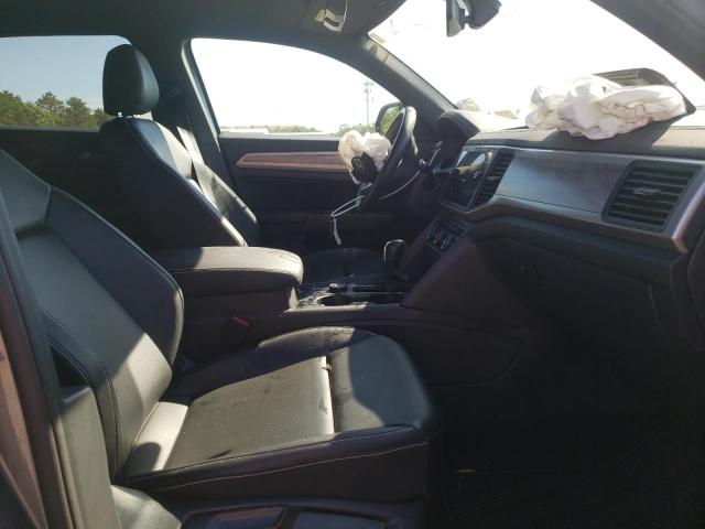 1V21E2CA3LC228761 - 2020 VOLKSWAGEN ATLAS CROS Серый фото 5