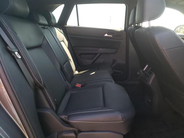 1V21E2CA3LC228761 - 2020 VOLKSWAGEN ATLAS CROS Серый фото 6