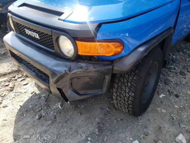 JTEBU11F070069220 - 2007 TOYOTA FJ CRUISER BLUE photo 9