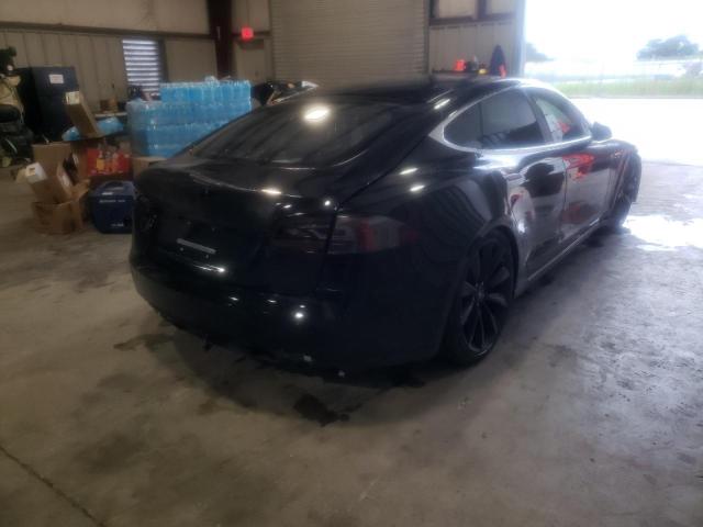 5YJSA1H19EFP55942 - 2014 TESLA MODEL S Սև լուսանկար 4