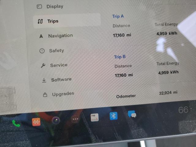 5YJYGDEF3LF005993 - 2020 TESLA MODEL Y Серебристый фото 8