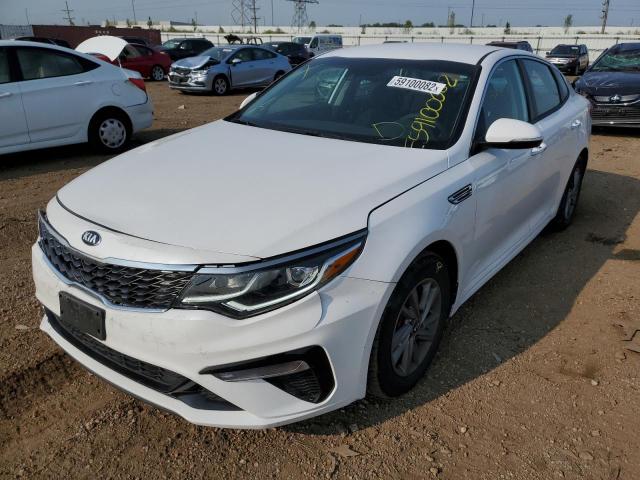 5XXGT4L31LG435342 - 2020 KIA OPTIMA WHITE photo 2