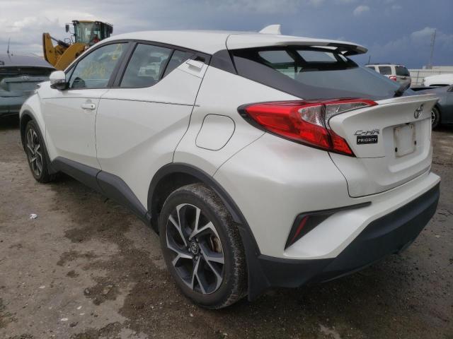 NMTKHMBX9KR100261 - 2019 TOYOTA C-HR XLE WHITE photo 3