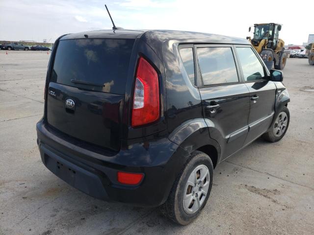 KNDJT2A57D7621430 - 2013 KIA SOUL BLACK photo 4