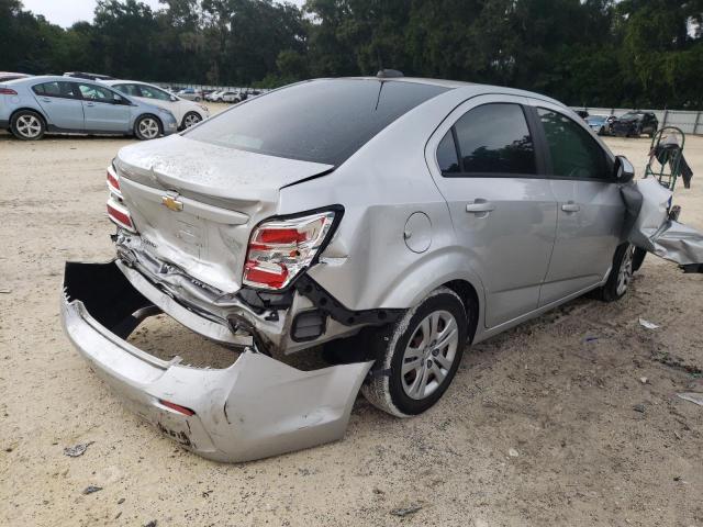 1G1JB5SH5H4144171 - 2017 CHEVROLET SONIC LS 银色 照片 4