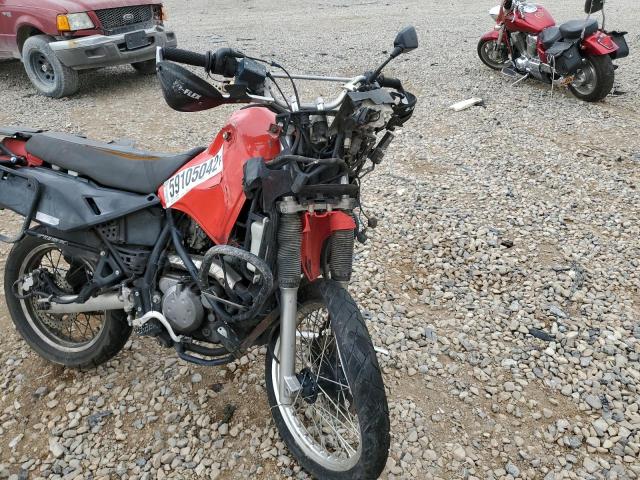 JKAKLEE179DA21185 - 2009 KAWASAKI KL650 E RED photo 9