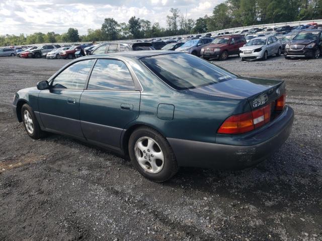 JT8BF28G7W5031518 - 1998 LEXUS ES300 GREEN photo 3