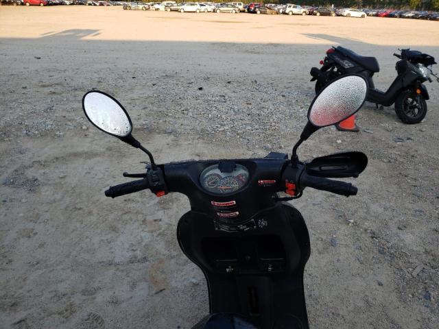 L37MMJBV8MZ030375 - 2021 DAIX SCOOTER 黑色 照片 5