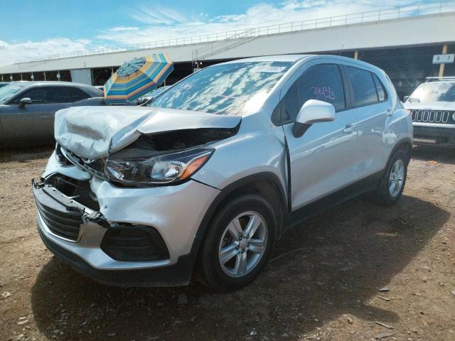 3GNCJKSB9LL151275 - 2020 CHEVROLET TRAX LS SILVER photo 2