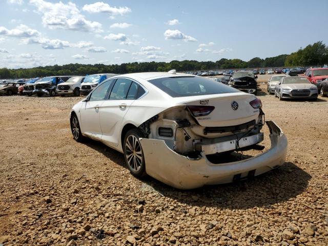 W04GP6SX5J1096222 - 2018 BUICK REGAL ESSE WHITE photo 3