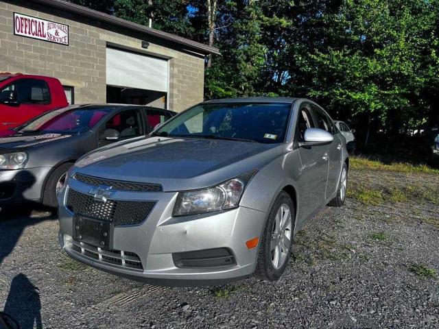 1G1P75SZ3E7300433 - 2014 CHEVROLET CRUZE SILVER photo 2