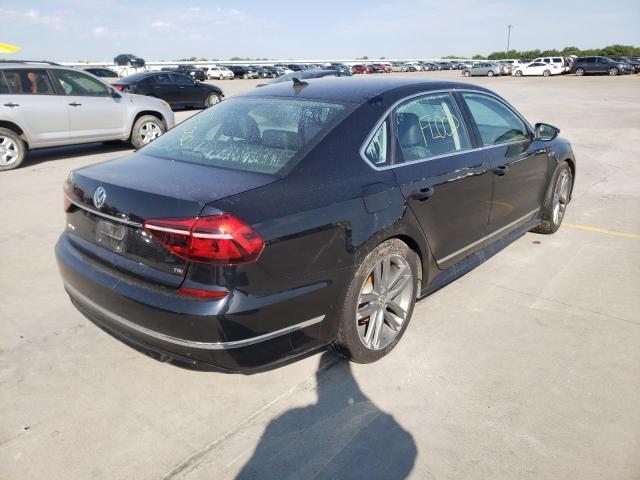 1VWDT7A35HC041533 - 2017 VOLKSWAGEN PASSAT R-L BLACK photo 4