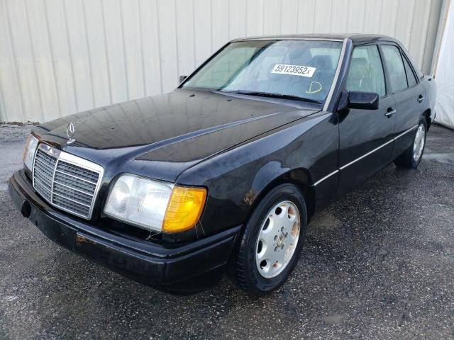 WDBEB31E0SC214191 - 1995 MERCEDES-BENZ E 300D BLACK photo 2