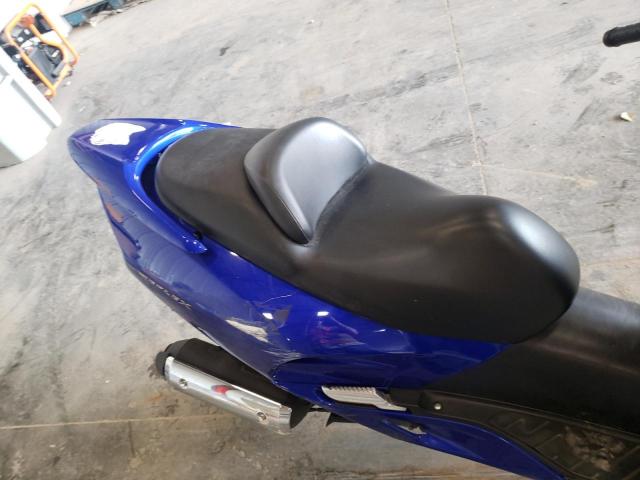 JH2MF06196K400174 - 2006 HONDA NSS250 BLUE photo 6