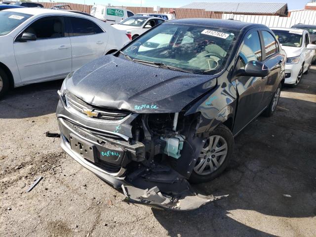 1G1JB5SG2J4113070 - 2018 CHEVROLET SONIC LS CHARCOAL photo 2