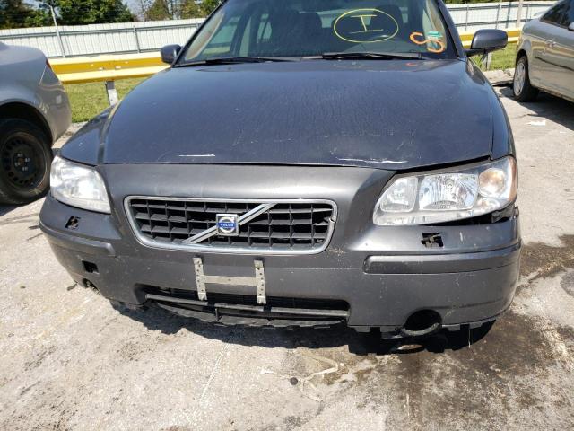 YV1RH592952485472 - 2005 VOLVO S60 2.5T GRAY photo 9