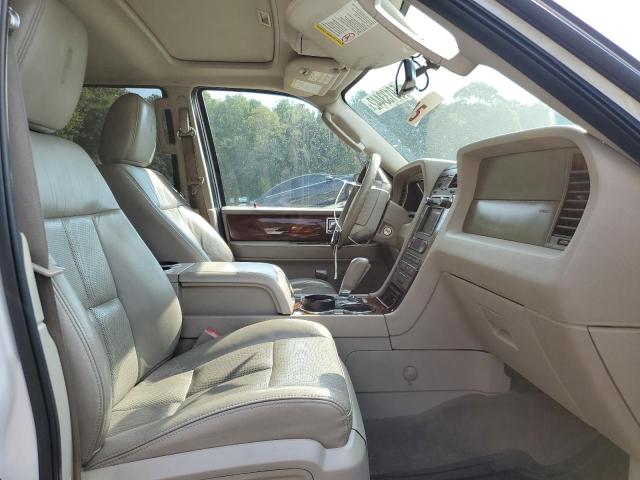 5LMJJ2J54DEL04425 - 2013 LINCOLN NAVIGATOR 白色 照片 5