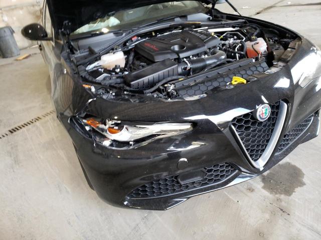 ZARFAEBN5H7554169 - 2017 ALFA ROMEO GIULIA BLACK photo 9