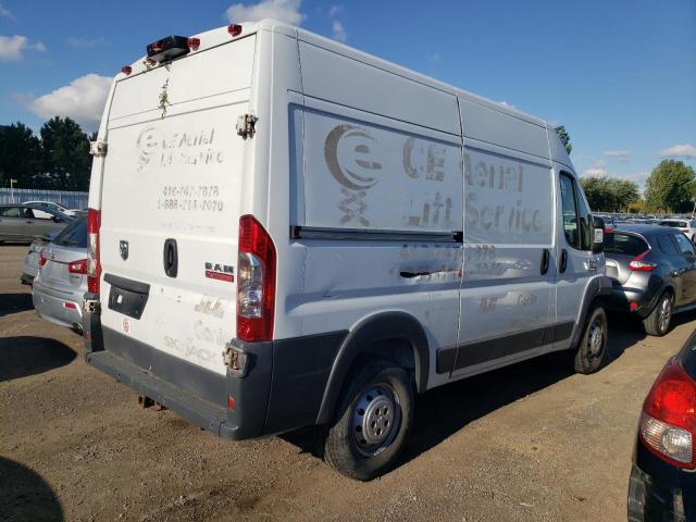 3C6TRVCGXJE120235 - 2018 RAM PROMASTER WHITE photo 4