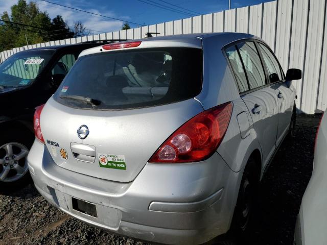 3N1BC13E09L391652 - 2009 NISSAN VERSA S SILVER photo 4