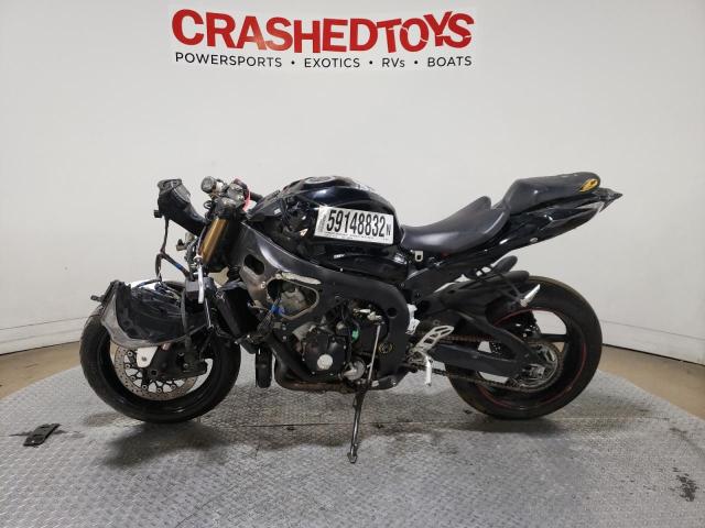 JS1GT78A9B2101759 - 2011 SUZUKI GSX-R1000 TWO TONE photo 3