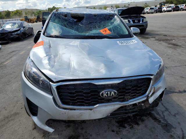 5XYPG4A56LG627635 - 2020 KIA SORENTO S SILVER photo 9