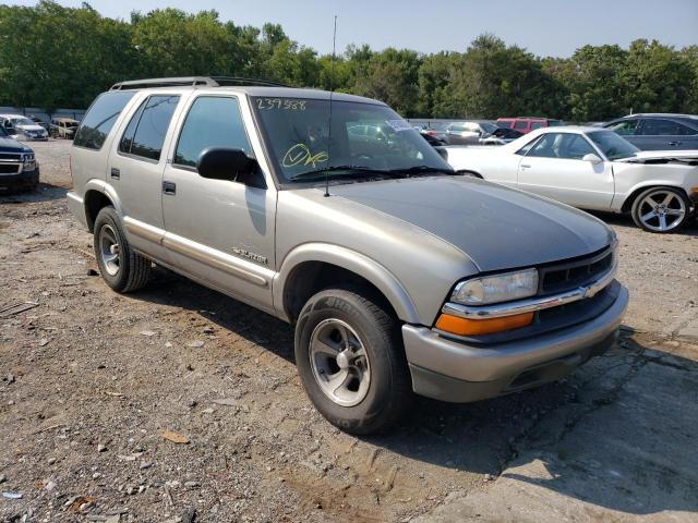 1GNCS13W12K239388 - 2002 CHEVROLET BLAZER  photo 1