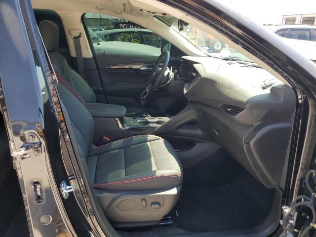 LRBFZNR46ND072676 - 2022 BUICK ENVISION E BLACK photo 5