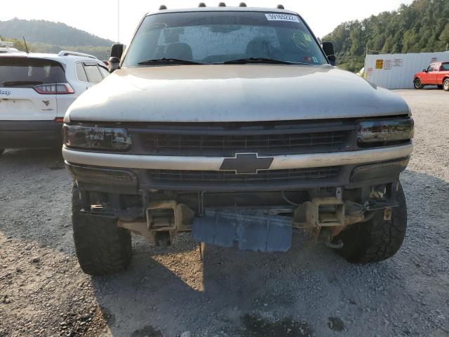 1GCGK24U8YE237920 - 2000 CHEVROLET SILVERADO GOLD photo 9