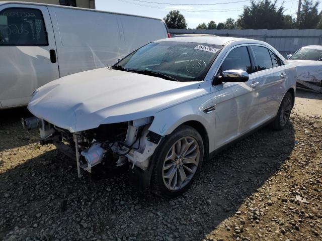 1FAHP2F86FG137716 - 2015 FORD TAURUS LIM WHITE photo 2