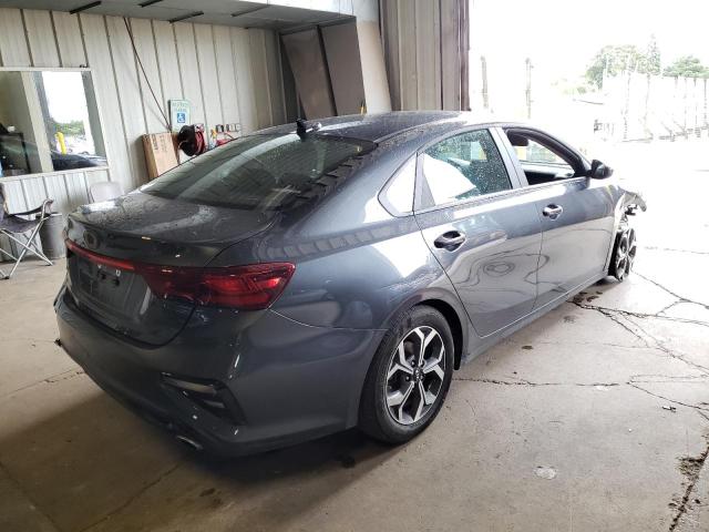 3KPF24AD1ME264046 - 2021 KIA FORTE FE GRAY photo 4