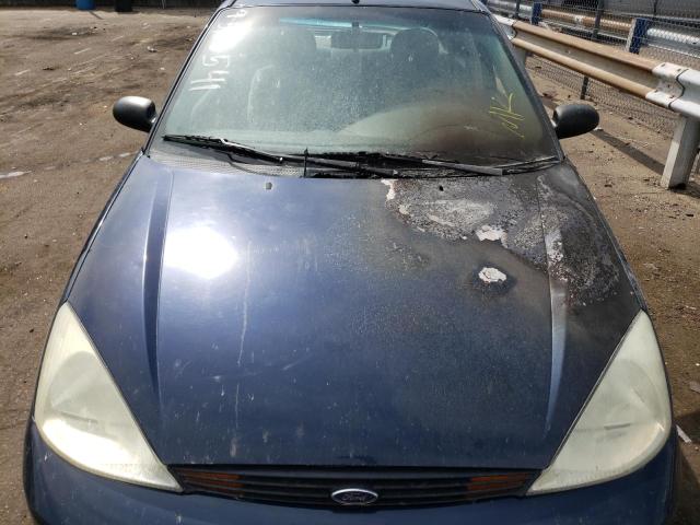 1FAFP33P32W306650 - 2002 FORD FOCUS LX BLUE photo 7