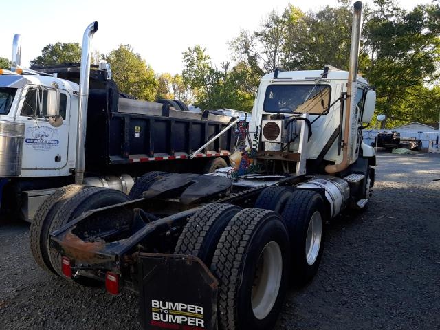 1M1AW09Y6GM075591 - 2016 MACK 600 CXU600 WHITE photo 4