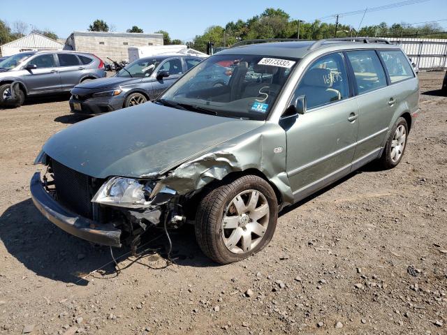 WVWYH63B92E396012 - 2002 VOLKSWAGEN PASSAT GLX GREEN photo 2