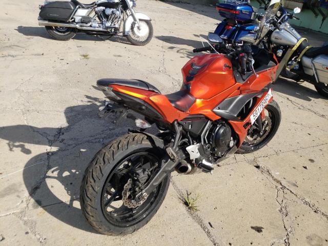 JKAEXEJ15HDA00812 - 2017 KAWASAKI EX650 J ნარინჯისფერი ფოტო 4