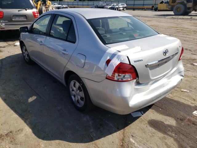 JTDBT903784029062 - 2008 TOYOTA YARIS SILVER photo 3