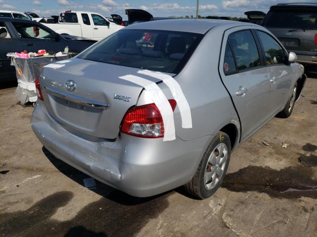 JTDBT903784029062 - 2008 TOYOTA YARIS SILVER photo 4