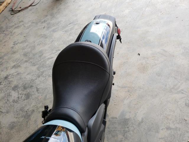 JKAENEE10LDA05666 - 2020 KAWASAKI EN650 E TWO TONE photo 6