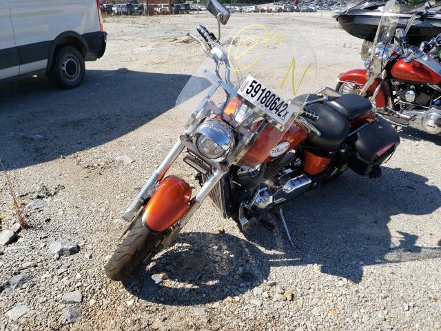 1HFSC46084A201410 - 2004 HONDA VTX1800 C ORANGE photo 2