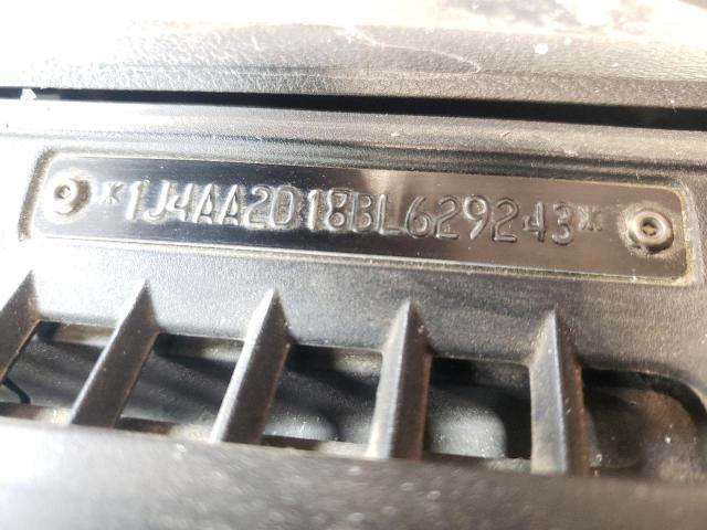 1J4AA2D18BL629243 - 2011 JEEP WRANGLER S RED photo 10