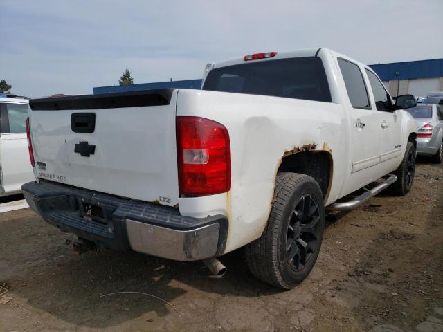 1GCPKTE39BF204583 - 2011 CHEVROLET 1500 WHITE photo 4