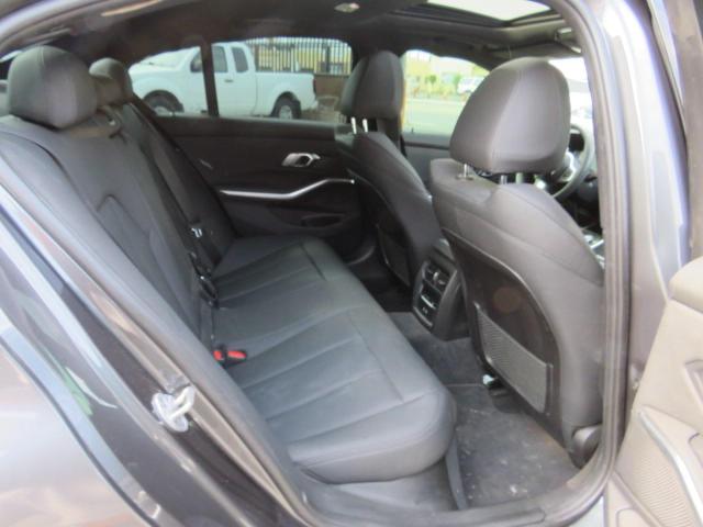 3MW5P7J02M8B71477 - 2021 BMW 330E GRAY photo 6