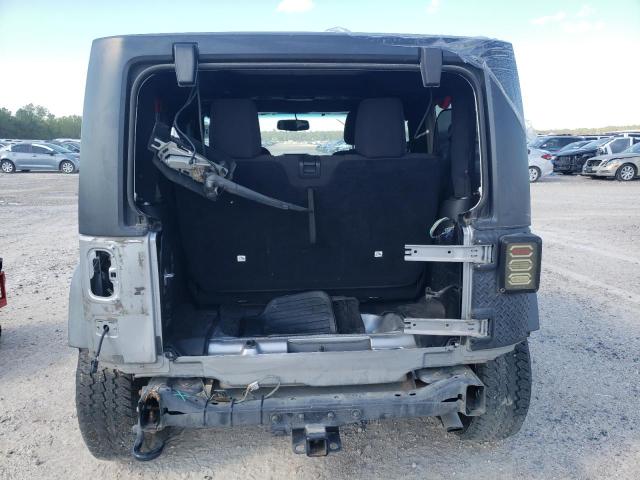 1C4GJWAG3EL113876 - 2014 JEEP WRANGLER S SILVER photo 9