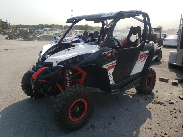 3JBPVDP14EJ000887 - 2014 CAN-AM MAVERICK 1 TWO TONE photo 2