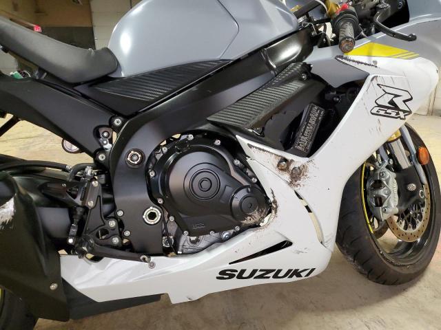 JS1GR7MA0N7100690 - 2022 SUZUKI GSX-R750 TWO TONE photo 7