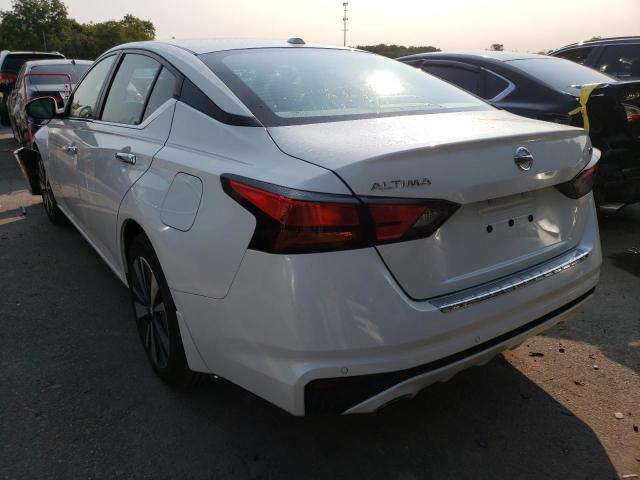 1N4BL4DV9MN370665 - 2021 NISSAN ALTIMA SV WHITE photo 3