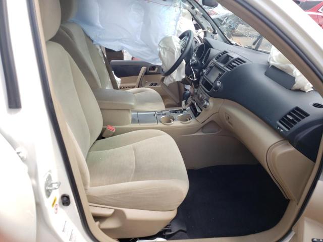 5TDBK3EH9DS242579 - 2013 TOYOTA HIGHLANDER Blanc photo 5