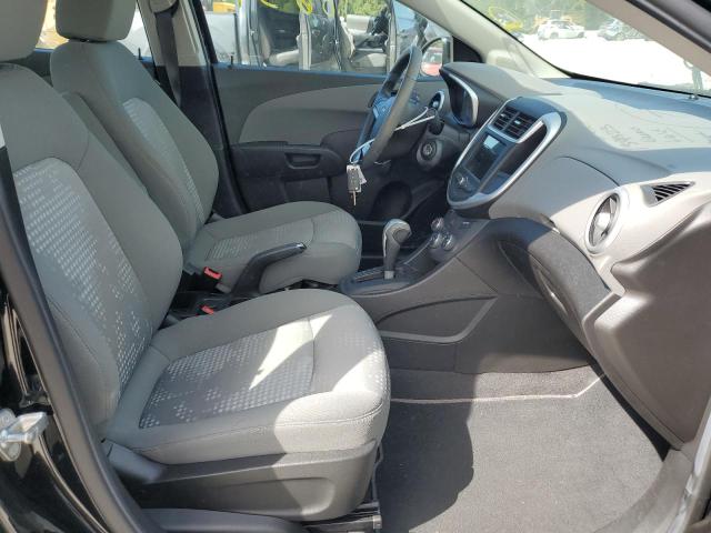 1G1JB5SH5J4108602 - 2018 CHEVROLET SONIC LS BLACK photo 5